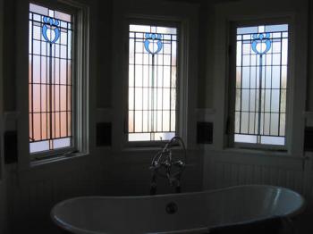 Stained Glass windows windows_00_cap_bath2.jpg