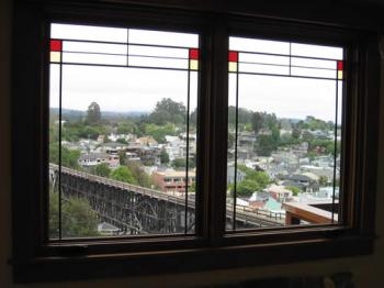 Stained Glass windows windows_cap_win2.jpg